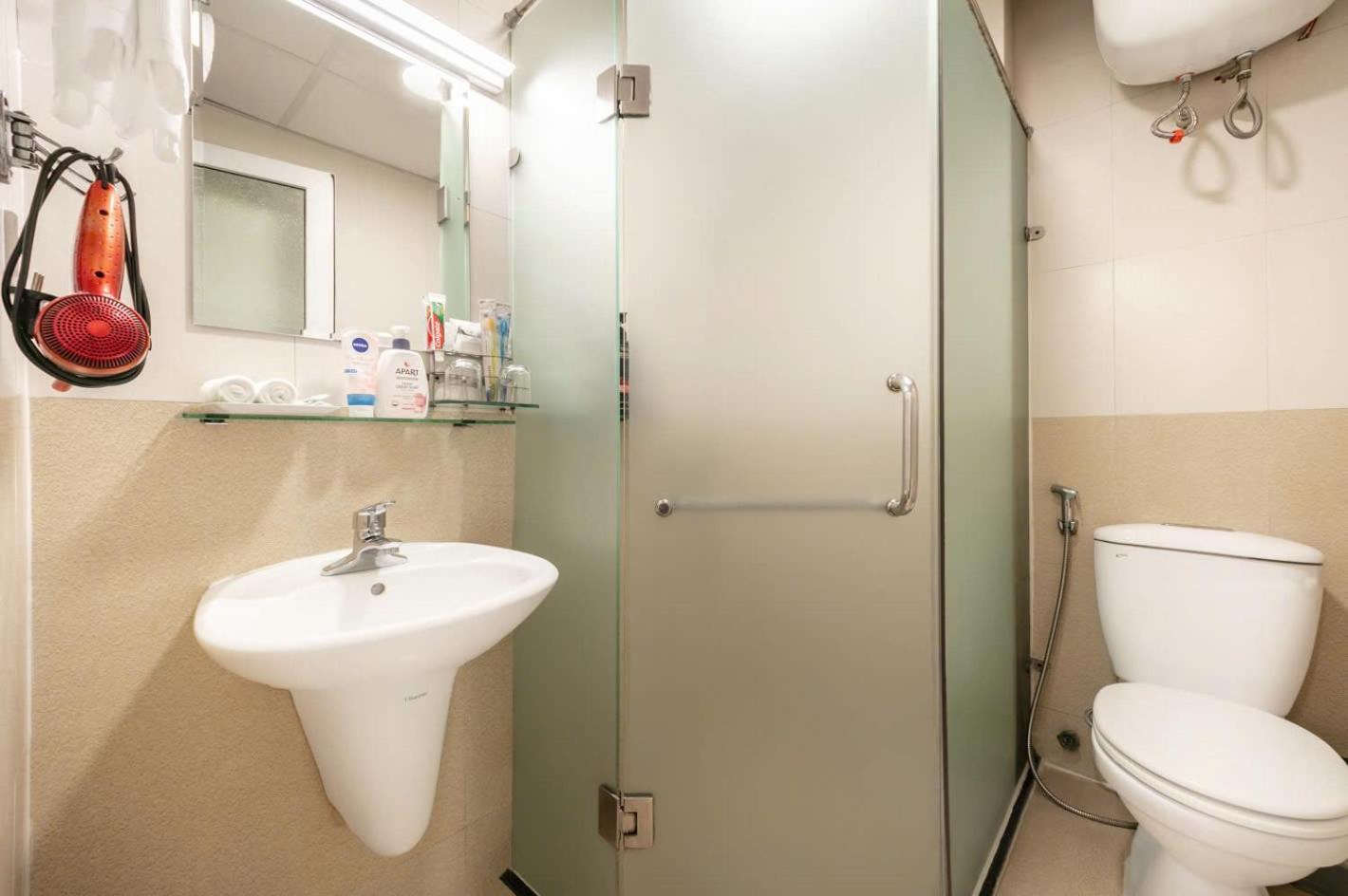 האנוי A25 Hotel - 46 Chau Long מראה חיצוני תמונה