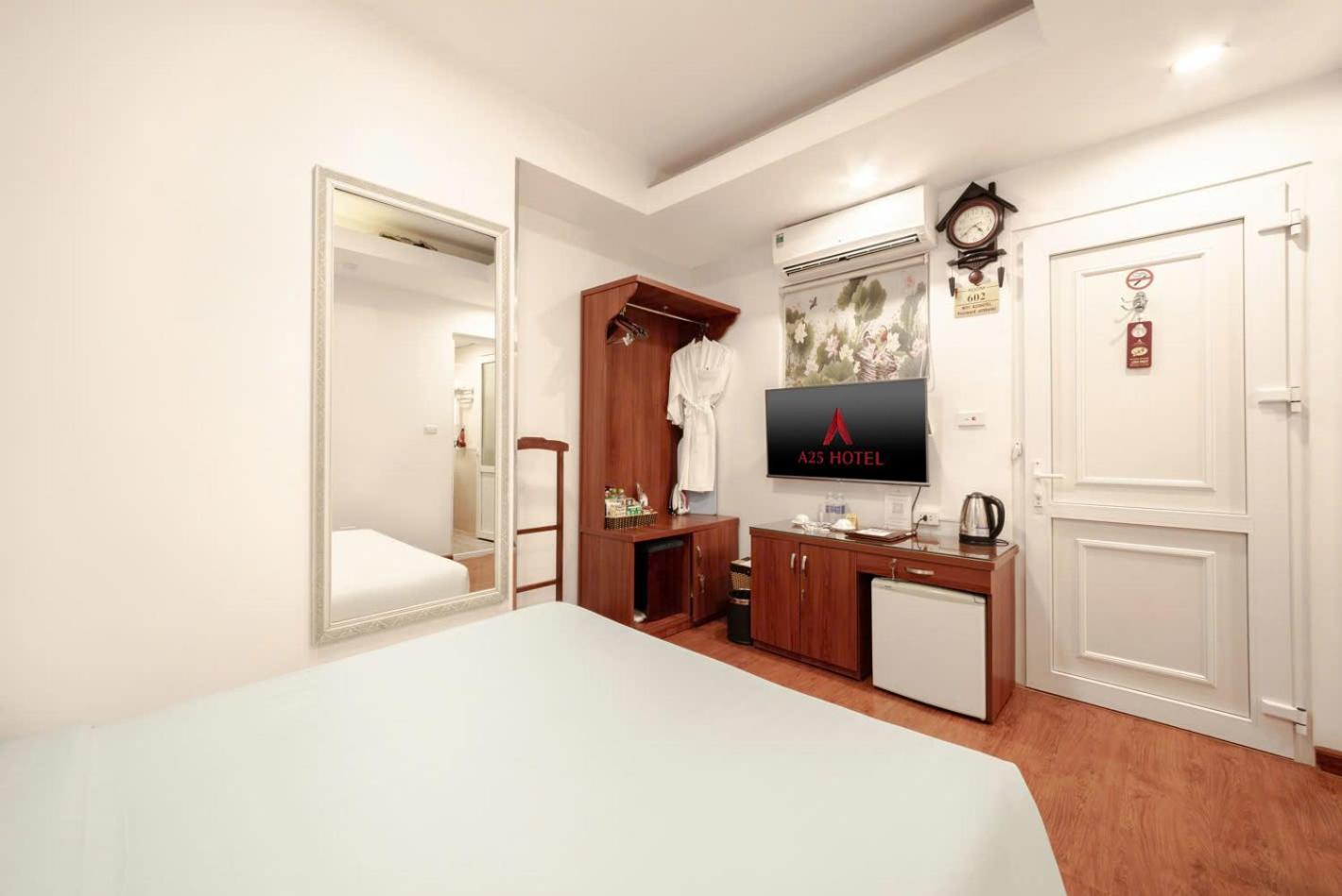 האנוי A25 Hotel - 46 Chau Long מראה חיצוני תמונה